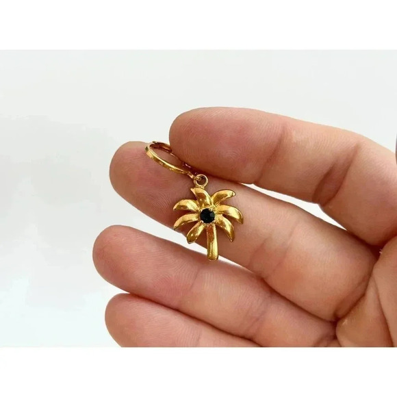 90's Gold Toned Palm Tree Vintage Californian Retro Pendant | Charm - Picture 8 of 8